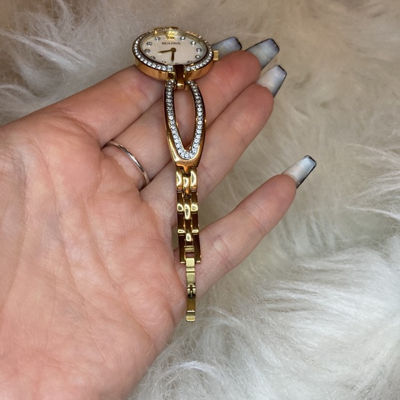 Bulova watch - Picture 4 of 7